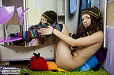 Gallery Younger Babes